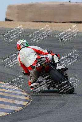 media/Mar-13-2022-SoCal Trackdays (Sun) [[112cf61d7e]]/Turn 10 Backside (105pm)/